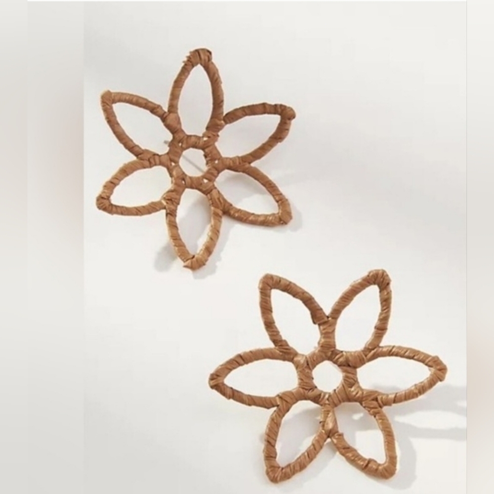 Anthropologie, Open Flower Raffia Woven Earrings, Tan - NEW!